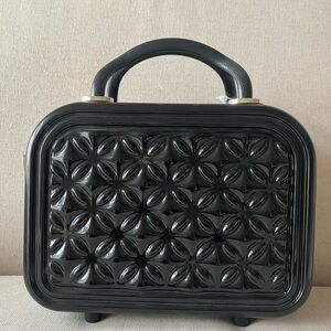 Elegant Black Cosmetic/Travel Bag
